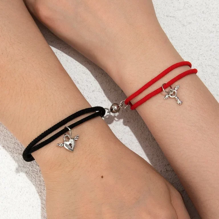 Bracelets de couple avec pendentif magnétique étoile et lune pour femme, ULfaite à la main, bijoux minimalistes, navire JOchia, mode, 2 pièces