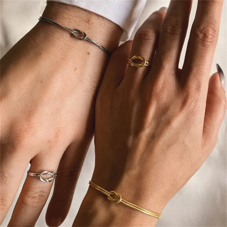 Chaîne serpent à nœud de saint-valentin en acier inoxydable, Bracelet à nœud fait à la main plaqué avec des bijoux de préservation de couleur or véritable 2